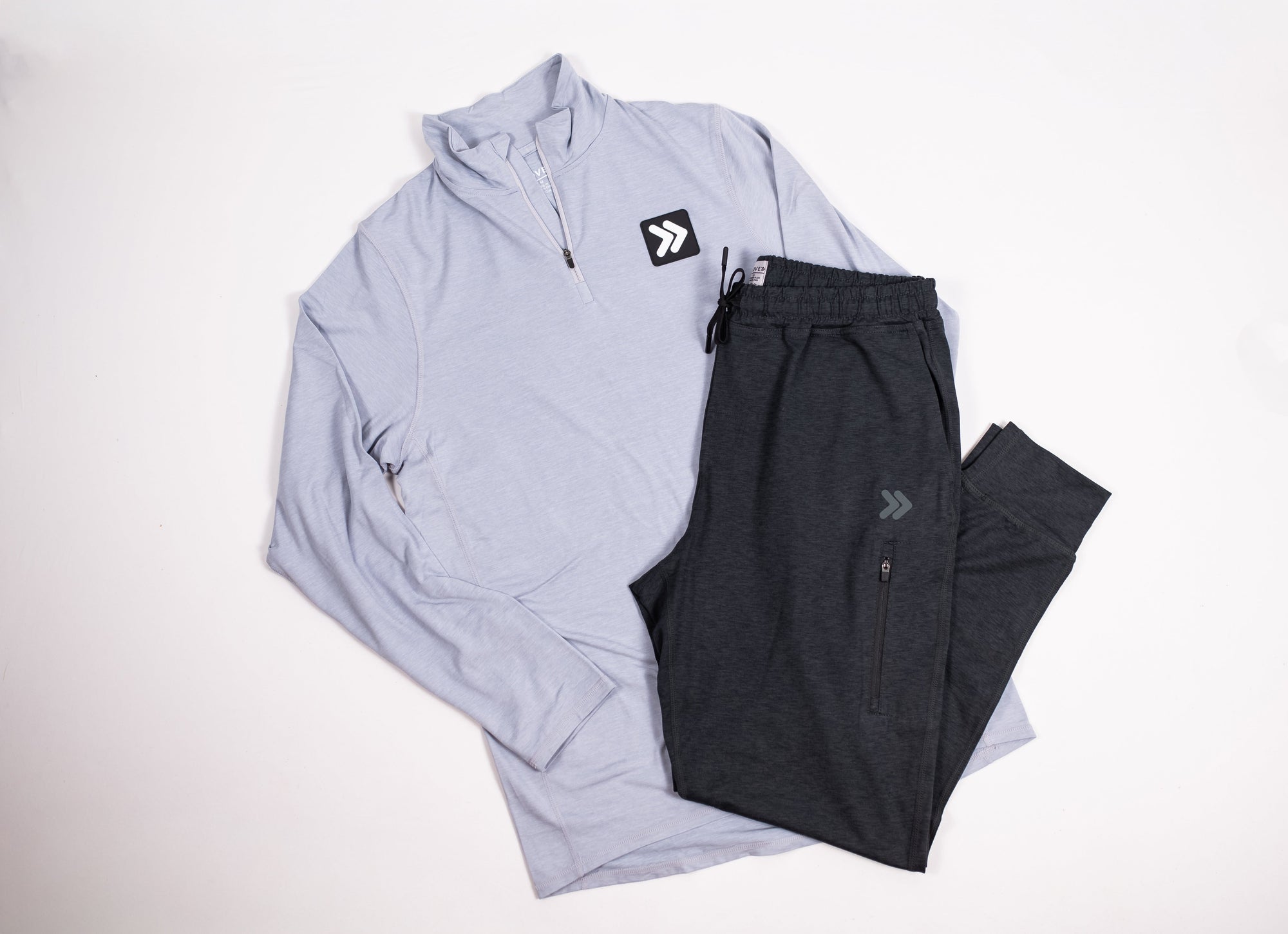 MOVE sport apparel Men's Essential Jogger Black Label