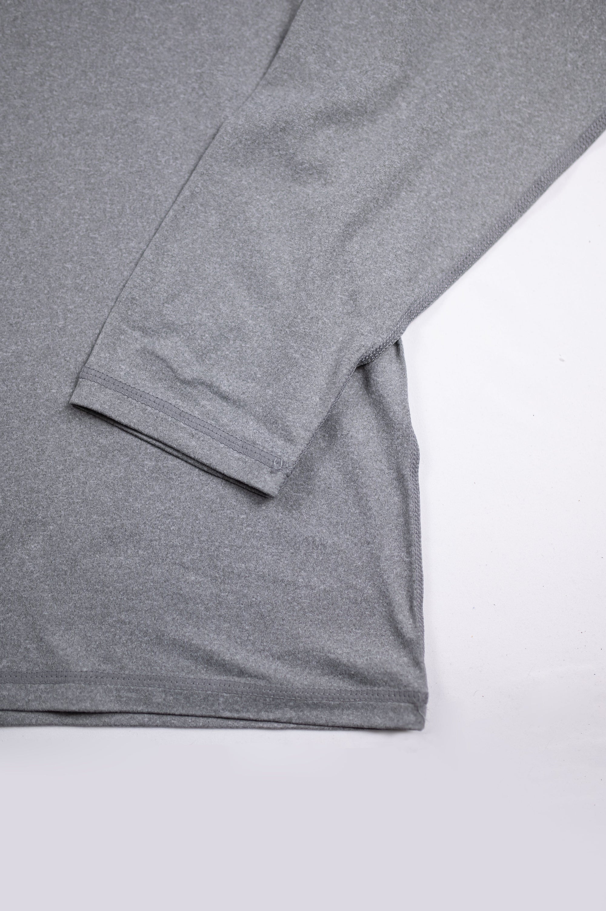 MOVE sport apparel Men’s Essential Lightweight Sun Hoodie