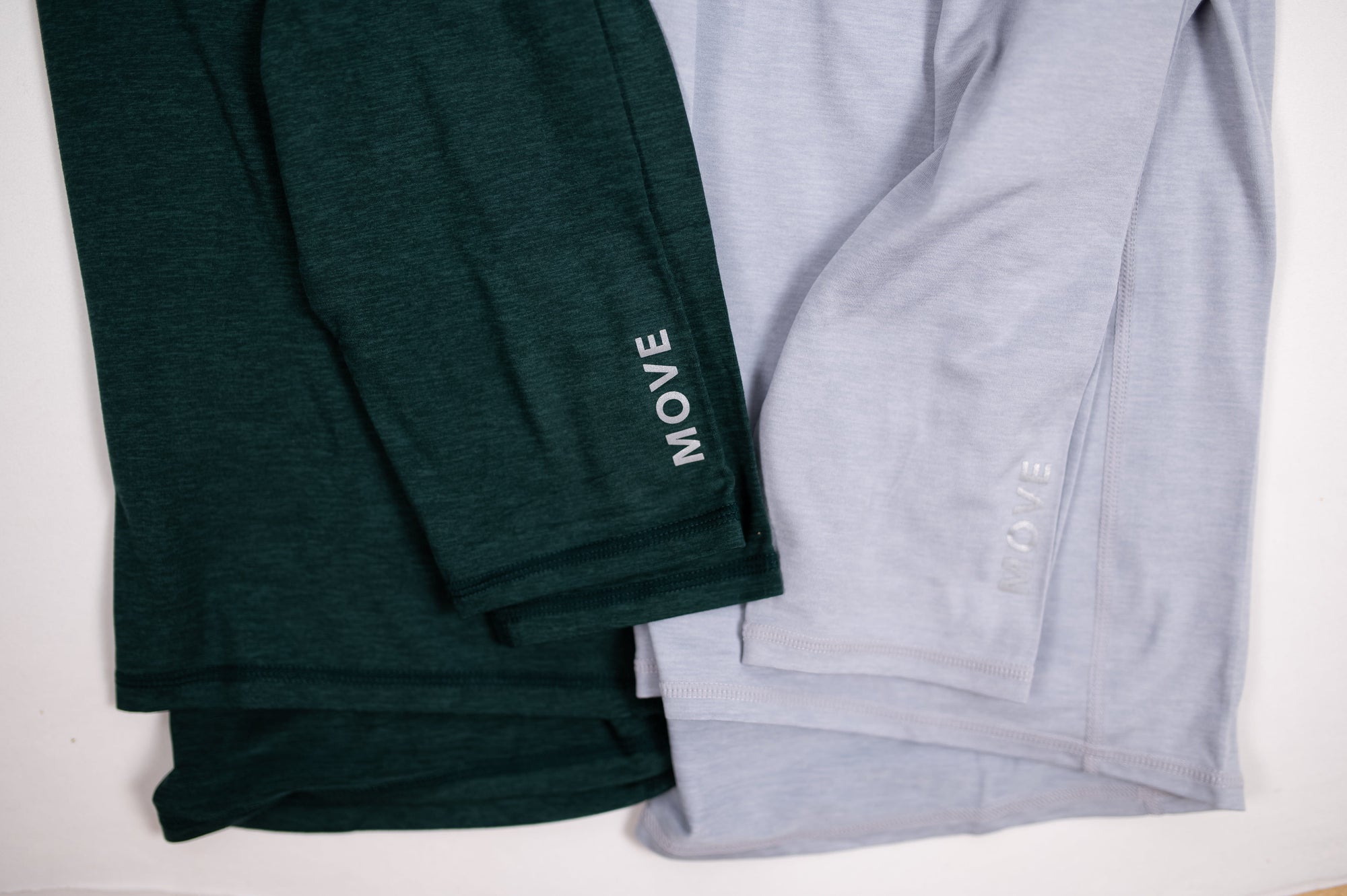 MOVE sport apparel Men's Essential Quarter Zip