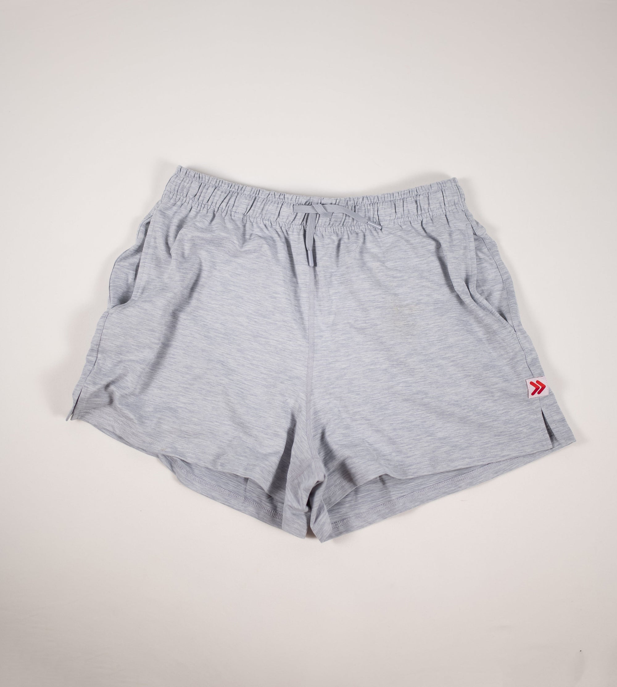 MOVE sport apparel Silver Cloud / S Women’s Essential Jogger Shorts