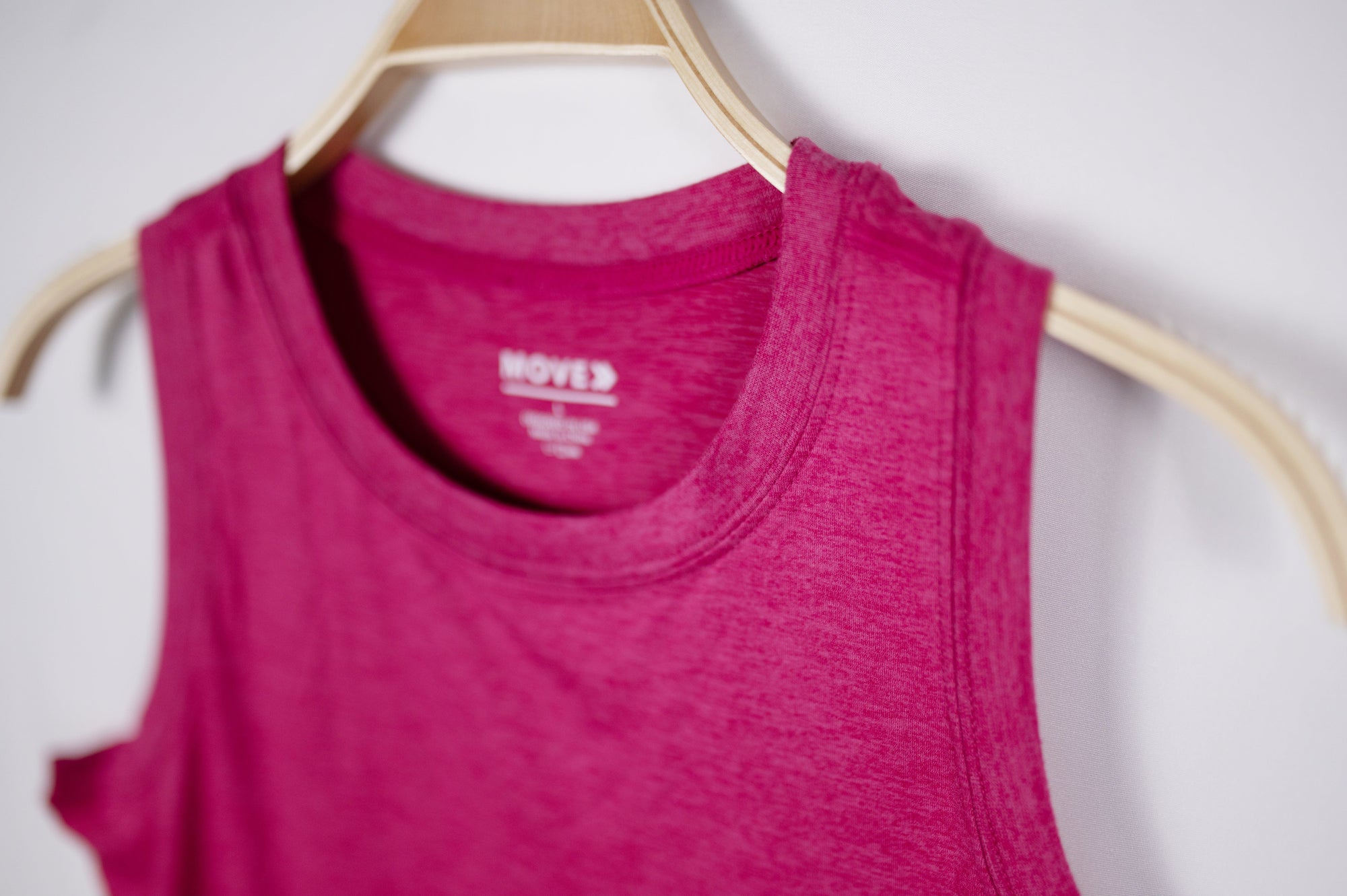 MOVE sport apparel Women’s Essential High Neck Tank