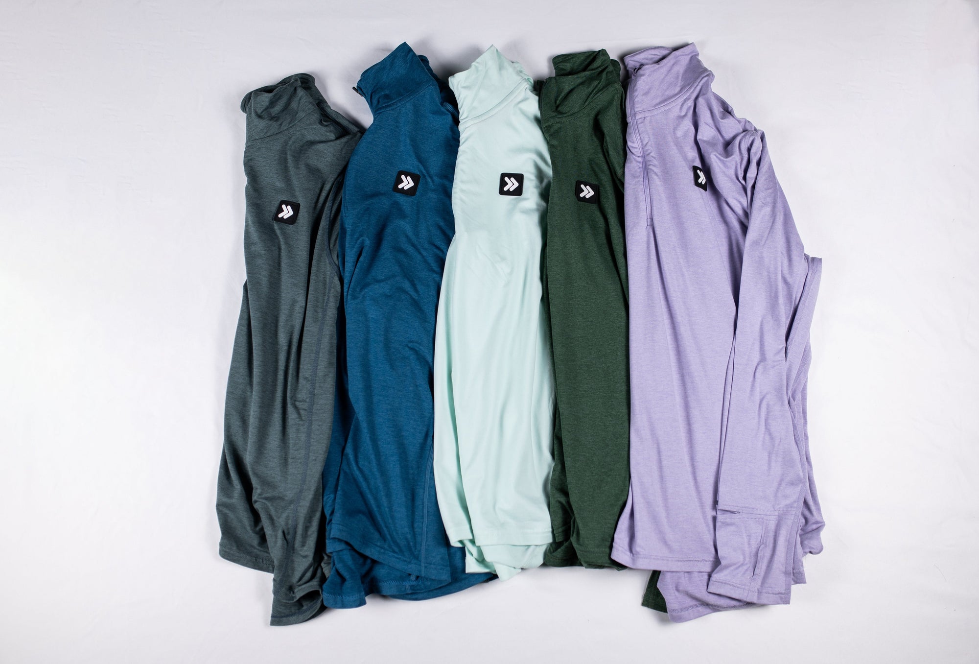 MOVE sport apparel Women's Essential Quarter Zip Pro