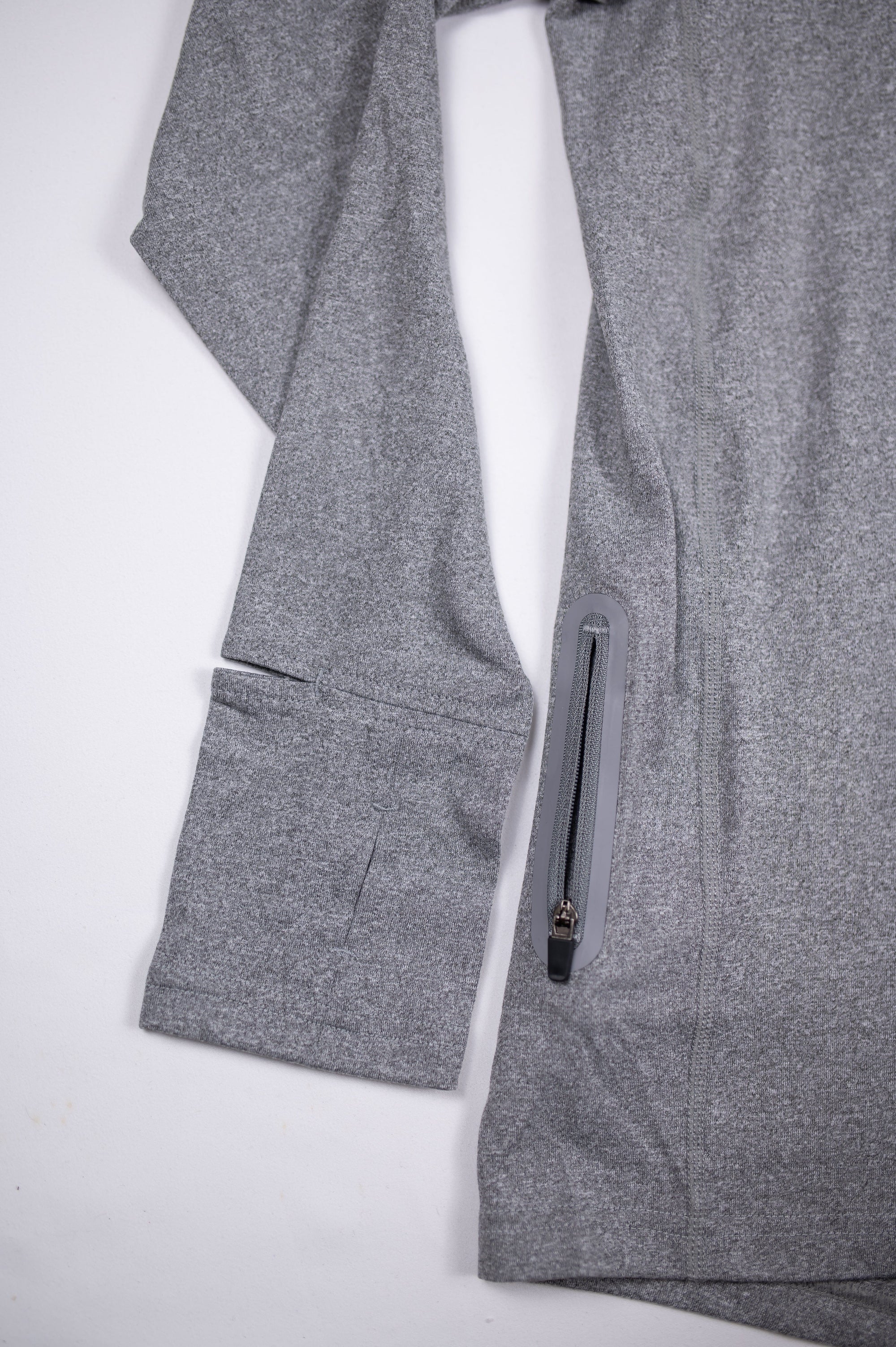 MOVE sport apparel Women's Essential Quarter Zip Pro