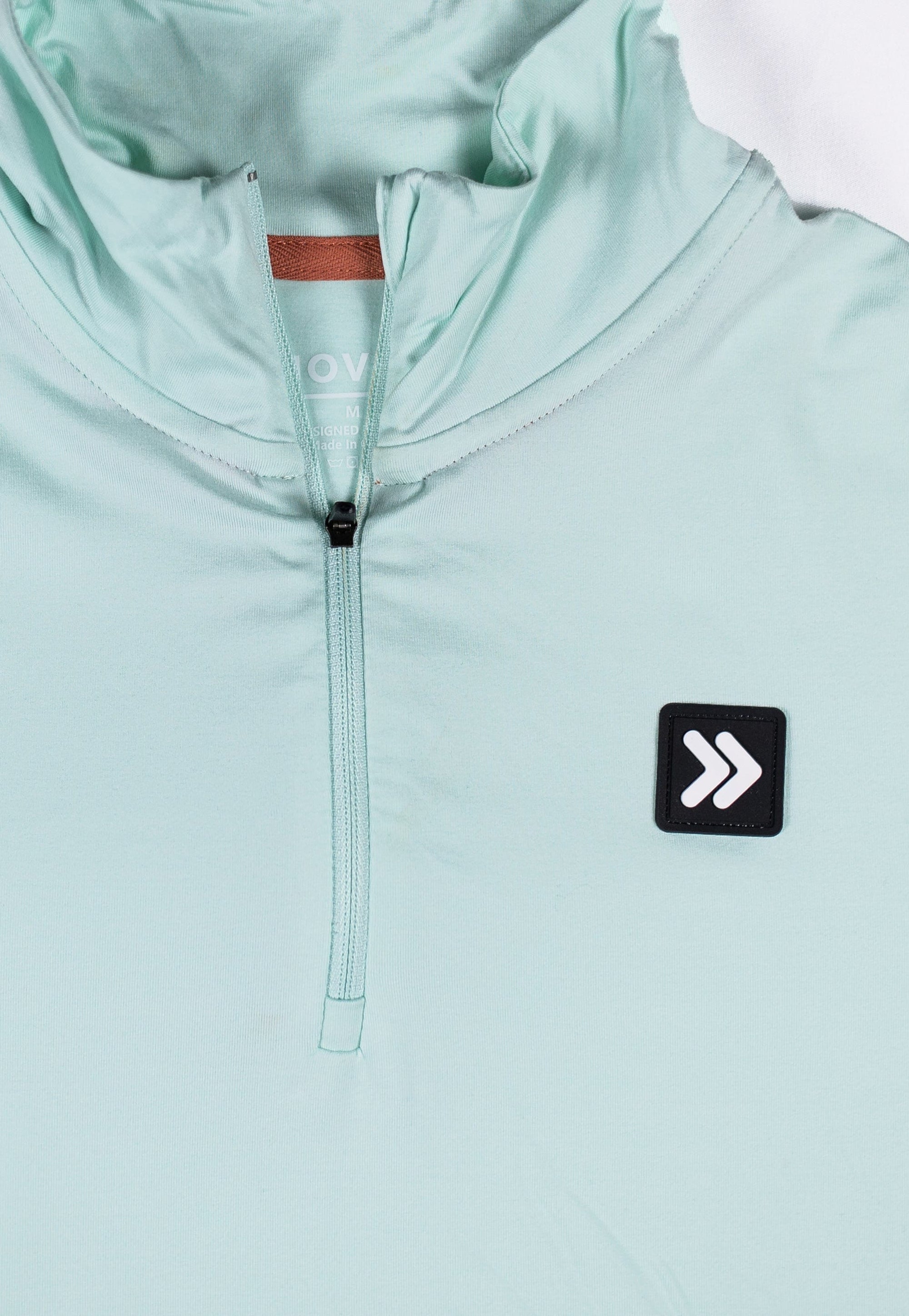 MOVE sport apparel Women's Essential Quarter Zip Pro