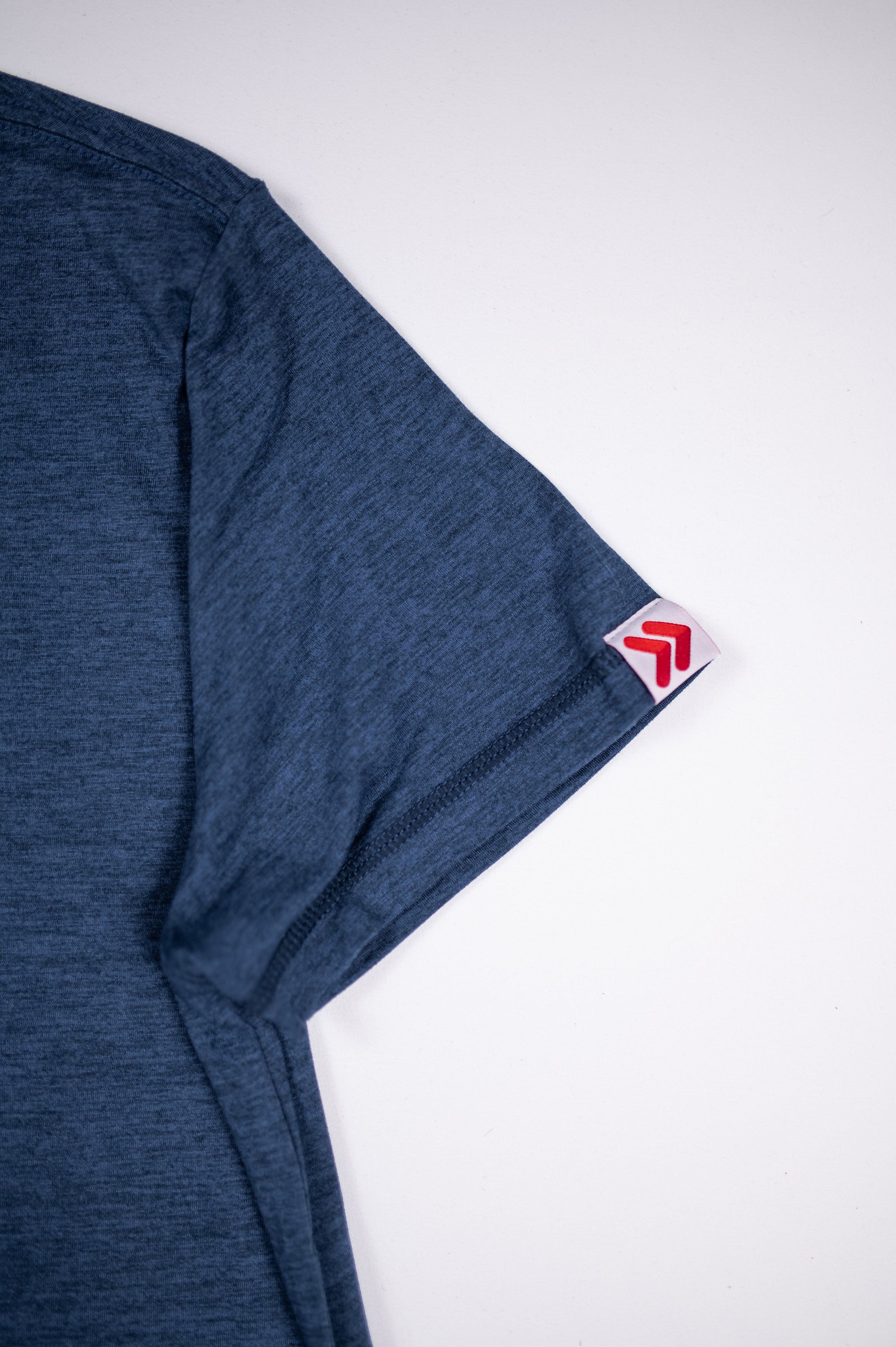 MOVE sport apparel Women’s Essential Short Sleeve