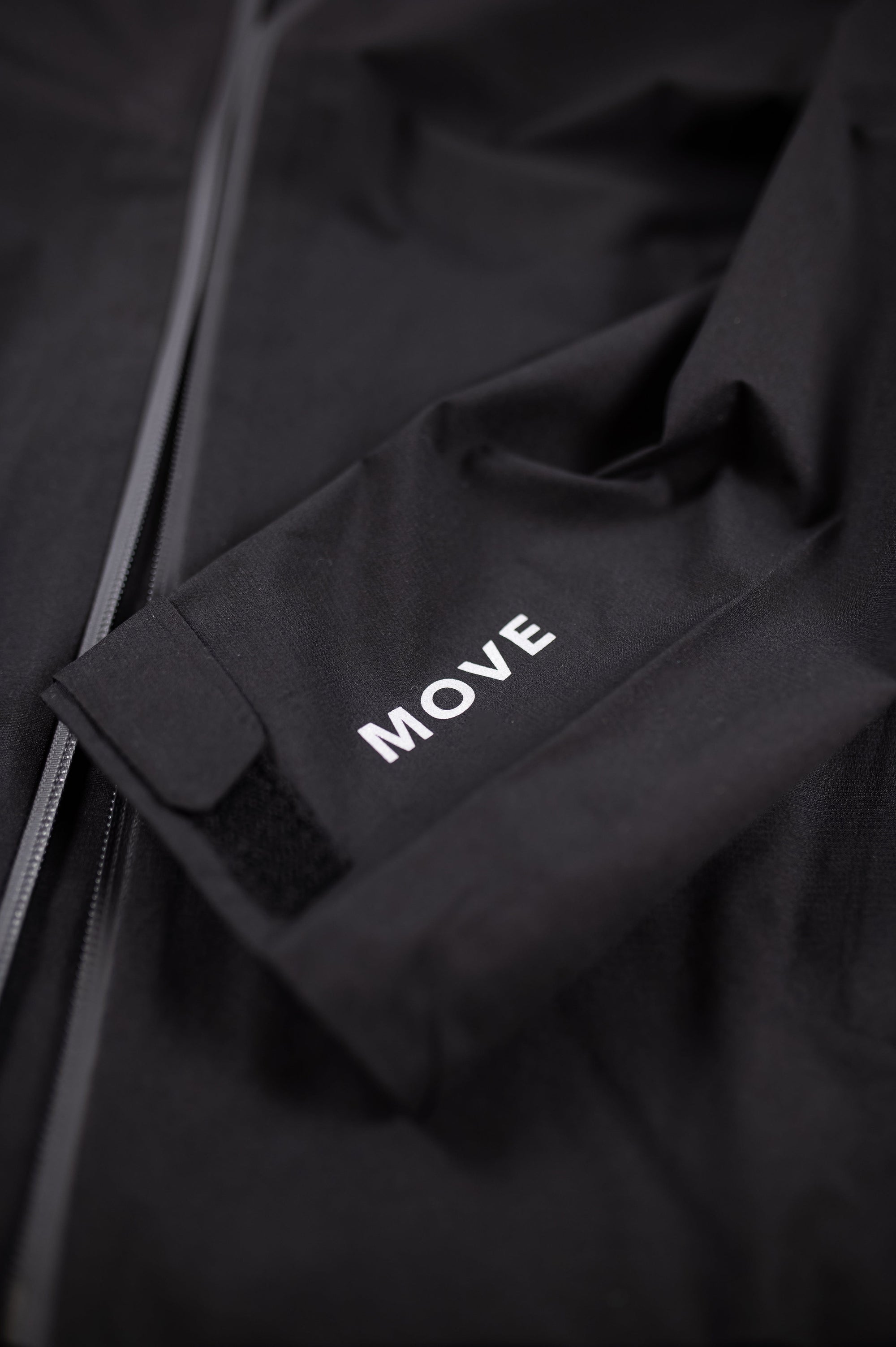 MOVE sport apparel Women Waterproof Jacket