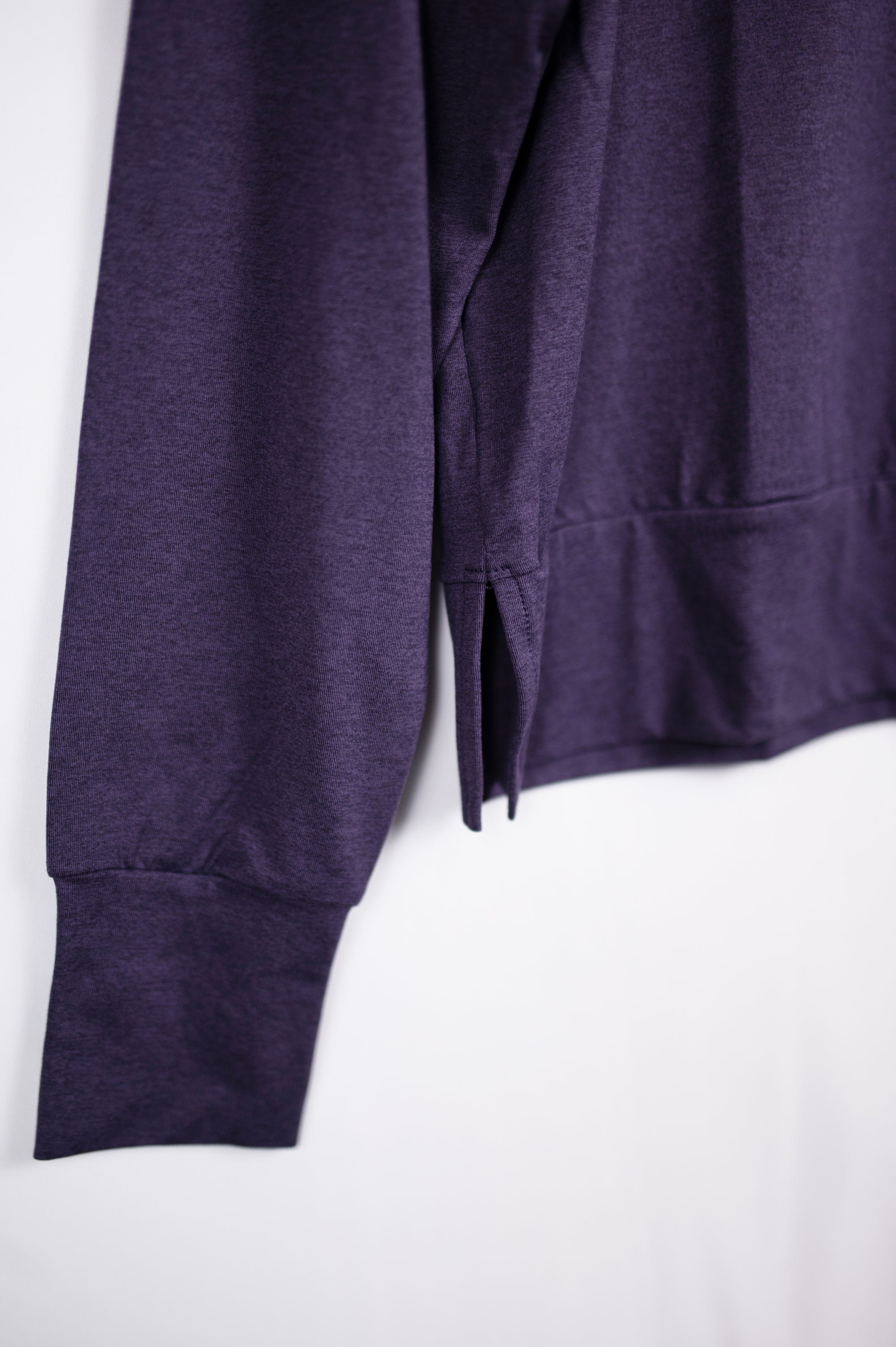 Women’s Essential Crew Neck Sweatshirt