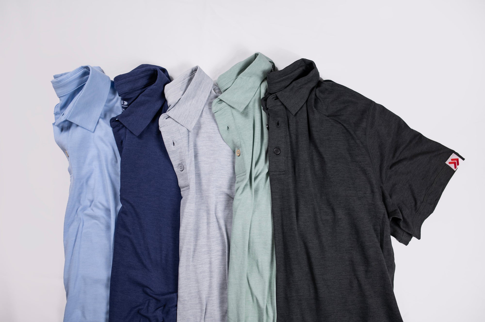 MOVE sport apparel Men’s Essential Polo