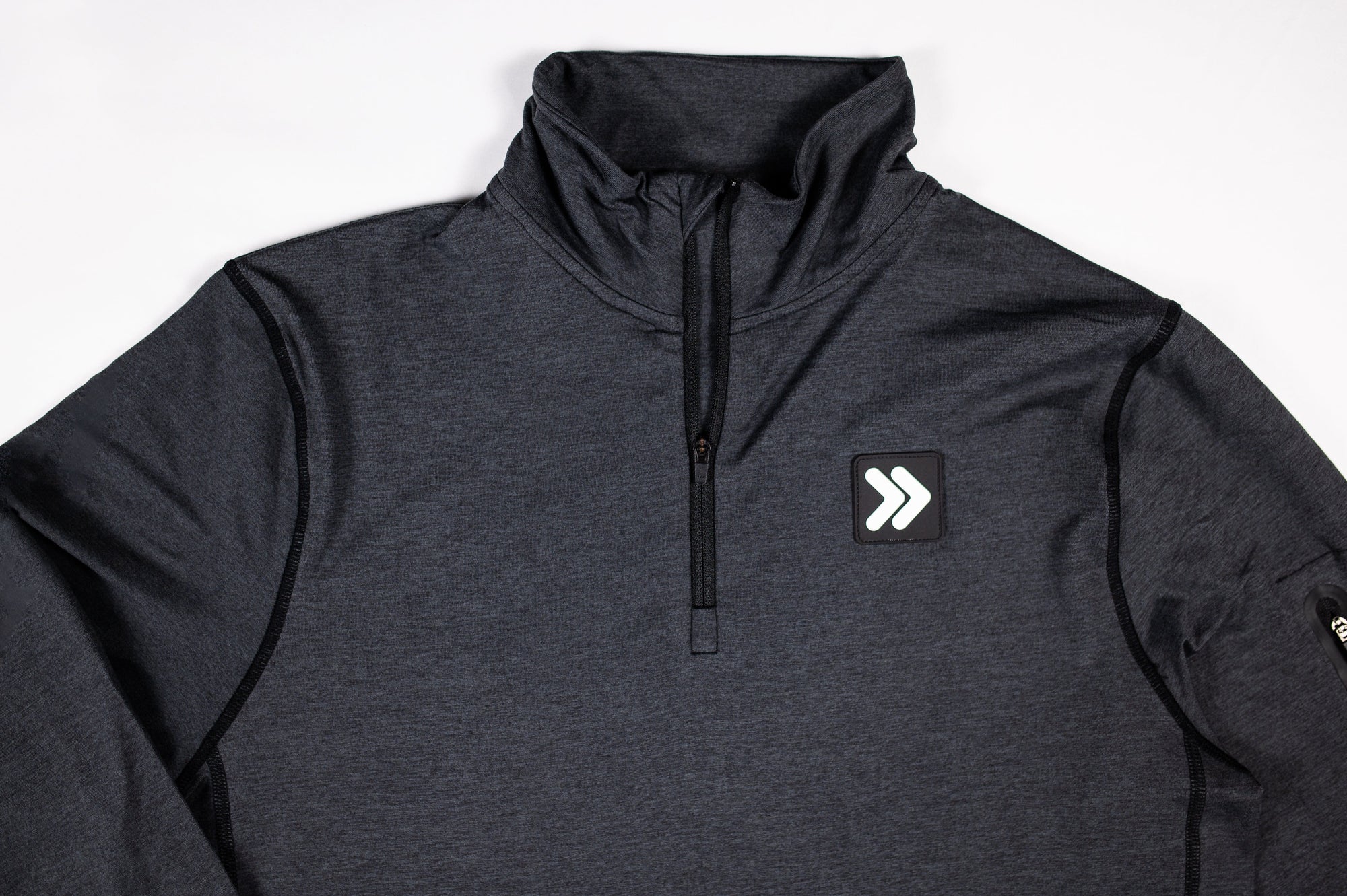 MOVE sport apparel Men’s Essential Quarter Zip Pro