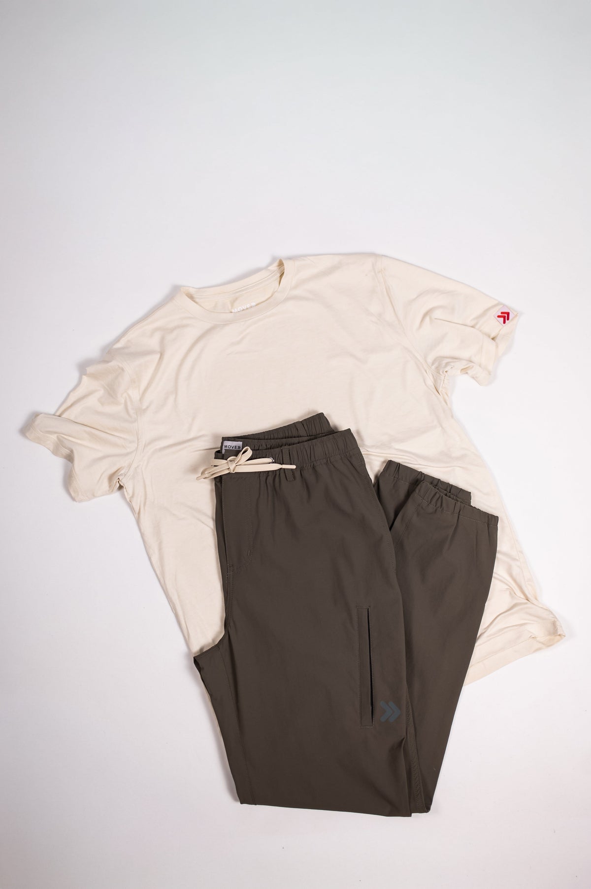 MOVE Sport Apparel Men's Essential Long Sleeve product view