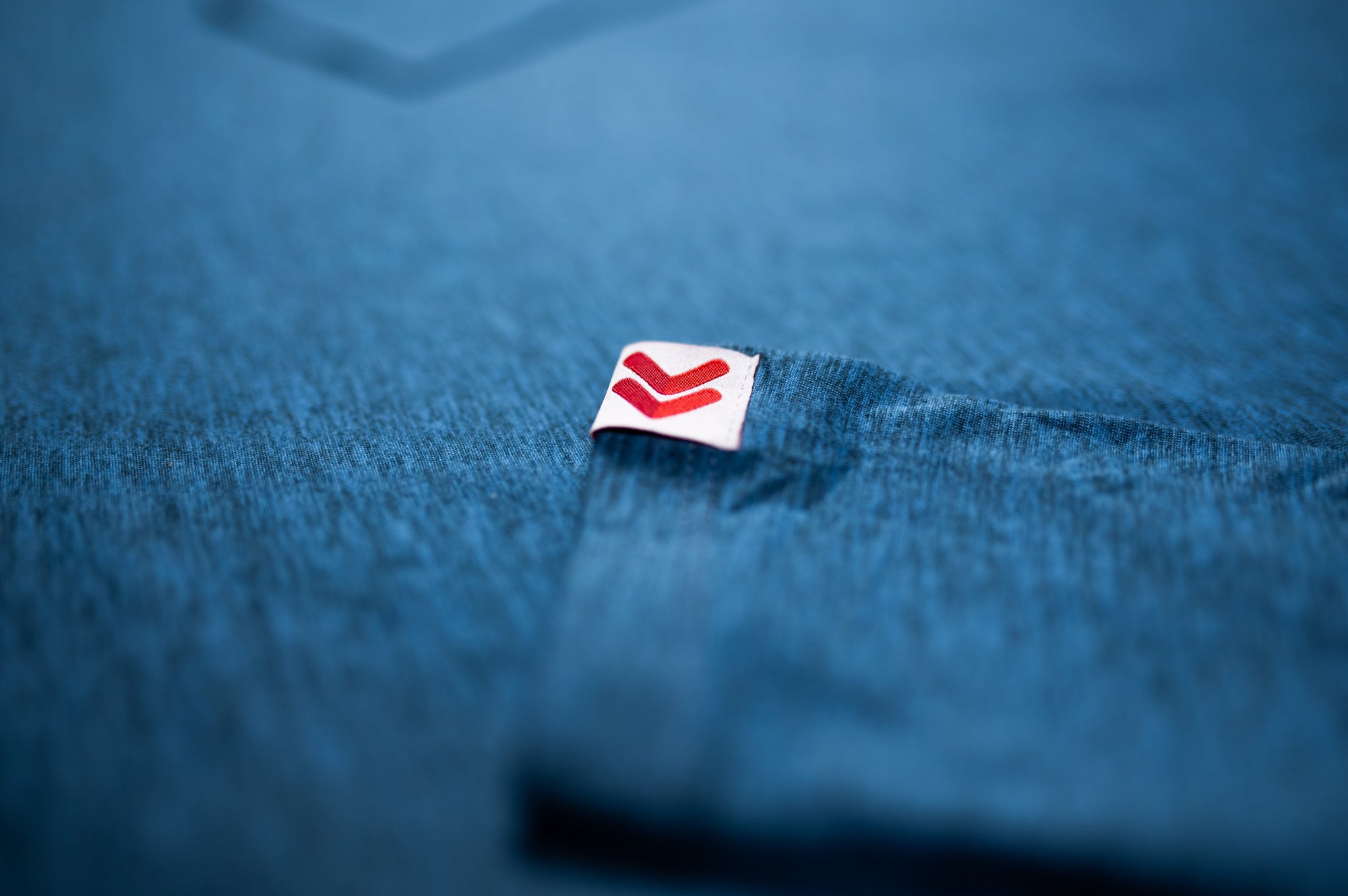 MOVE sport apparel MENS ESSENTIAL LONG SLEEVE - BLUE MIRAGE