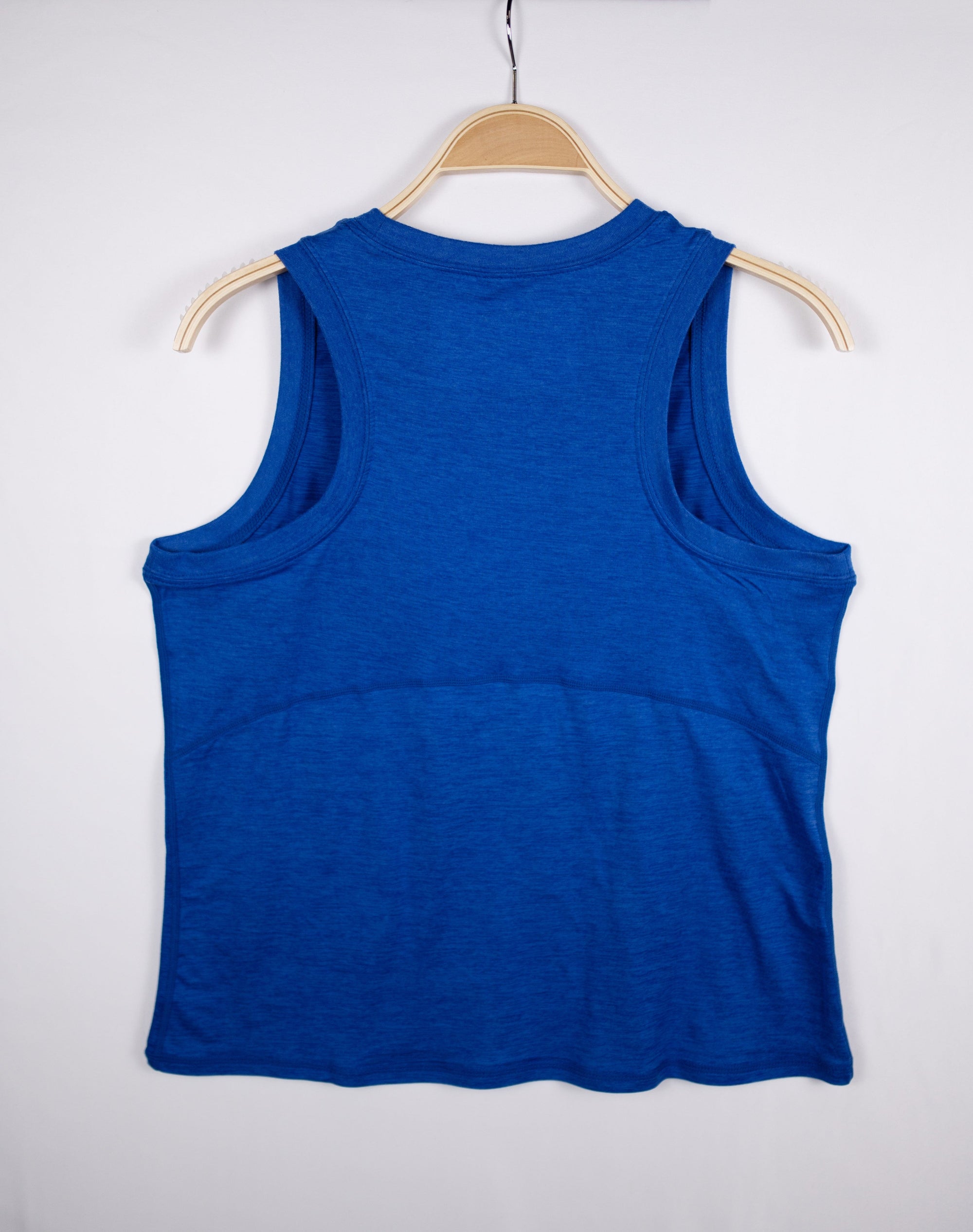 MOVE sport apparel Women’s Essential High Neck Tank